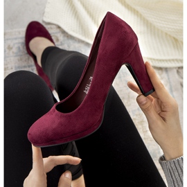 Zapatos de tacón burdeos sobre un pilar de cuero ecológico Sara rojo multicolor 2