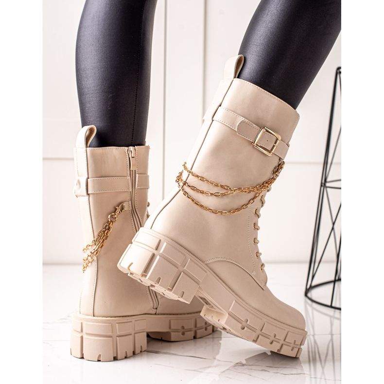 Seastar Altos trabajadores con una cadena beige 1 Seastar Altos trabajadores con una cadena beige 1