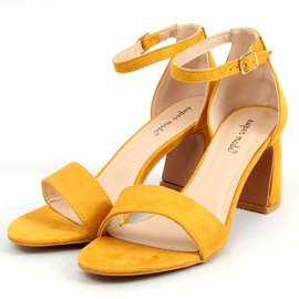 Sandalias de tacón 8741 Amarillo 2 Sandalias de tacón 8741 Amarillo 2