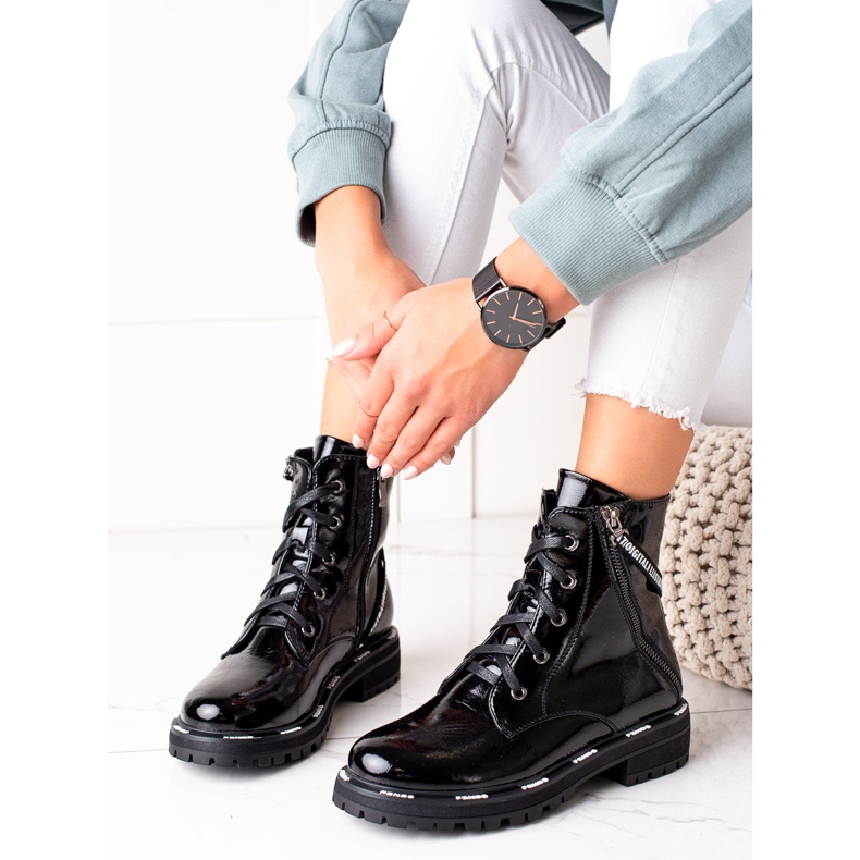 Botas artiker de piel negro 2