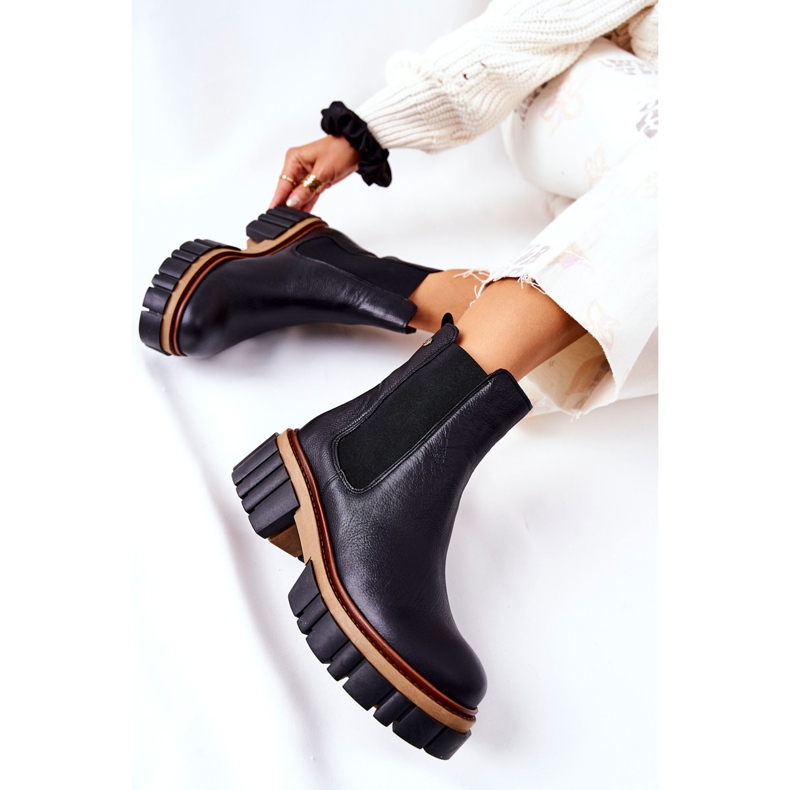 Botas de trabajo de cuero negro Maciejka 05312-01 1