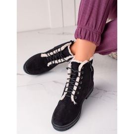 TRENDI Botas Trappers con piel en la parte superior negro 2