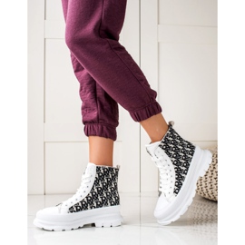 TRENDI Zapatillas altas blancas de moda blanco negro 1