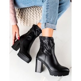 Lovery Botas altas en la plataforma negro 1