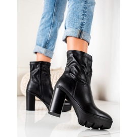 Lovery Botas altas en la plataforma negro 3