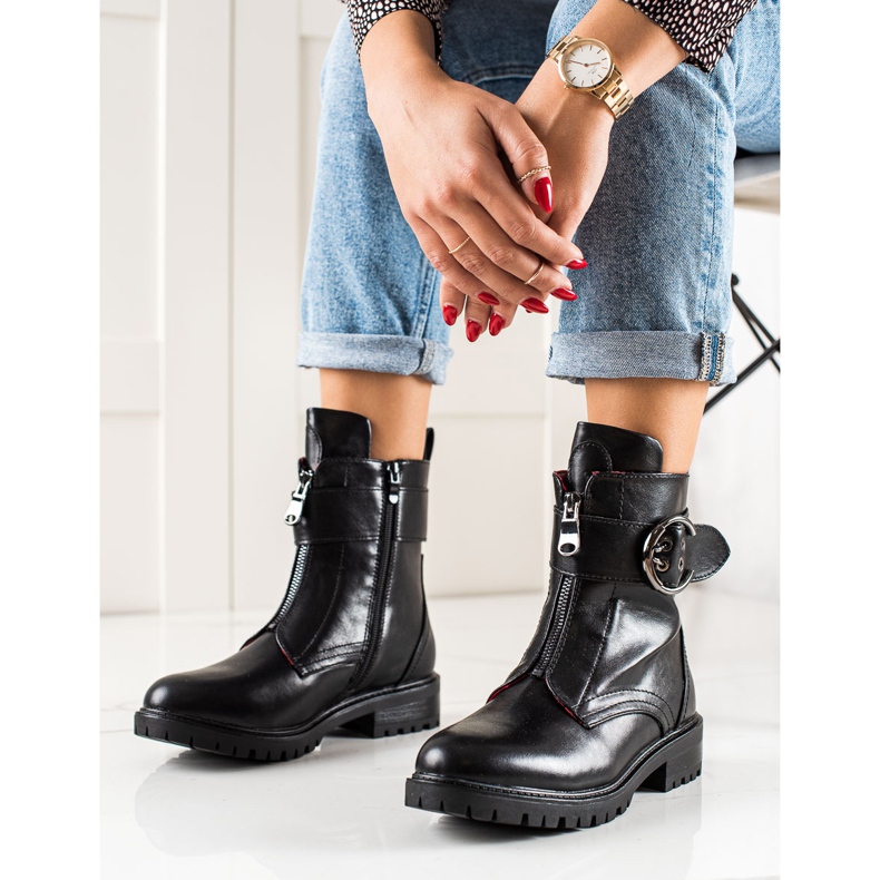 Erynn Trabajadores negros con una hebilla 1 Erynn Trabajadores negros con una hebilla 1