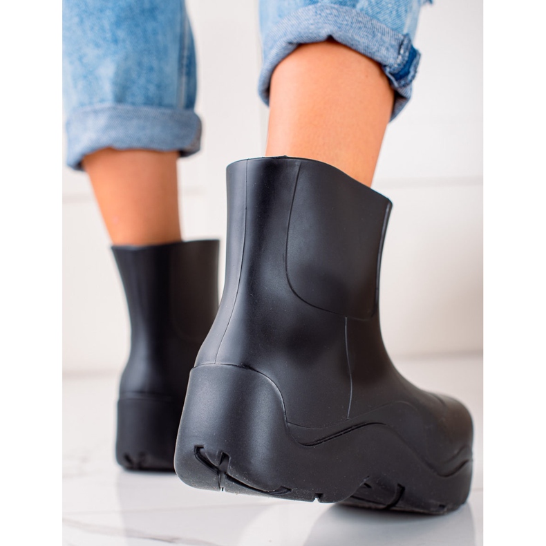 TRENDI Chanclos en la plataforma de moda negro 1