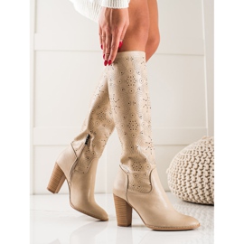 TRENDI Botas con estilo calado beige 1 TRENDI Botas con estilo calado beige 1