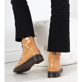 Botas naranjas, botas, tipo Publia 2