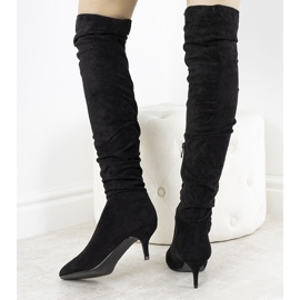 Botas negras hasta el muslo de Delia negro 2