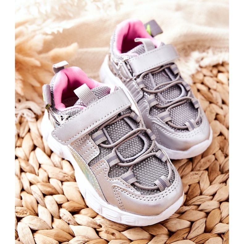 PJ2 Zapatilla Deportiva Infantil Con Velcro Silver Vibo plata 2 PJ2 Zapatilla Deportiva Infantil Con Velcro Silver Vibo plata 2