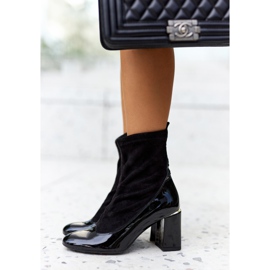 Botas de cuero en un poste Laura Messi negro 2262 4