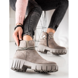 Goodin Botas en la plataforma con una cadena beige 2