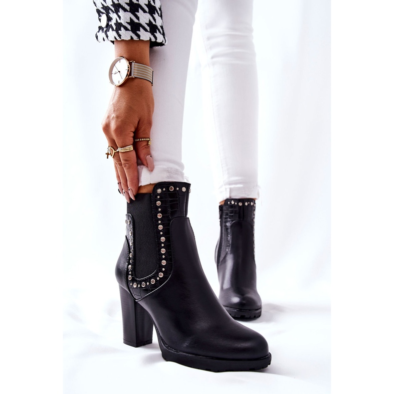 PG1 Botas en un poste con Wissey Jets negros 1