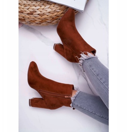 Botas de tacón alto color camel para mujer marrón 4