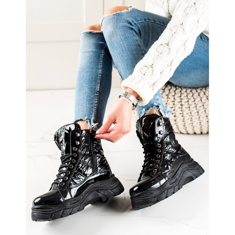 Botas negras en la plataforma VINCEZA negro 2