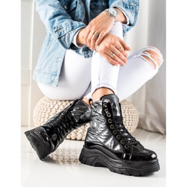 TRENDI Trappers acolchados de moda negro plata 1 TRENDI Trappers acolchados de moda negro plata 1