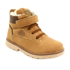 Trabajadores aislados con Fur American Club GC29 / 21 Camel beige marrón amarillo 1