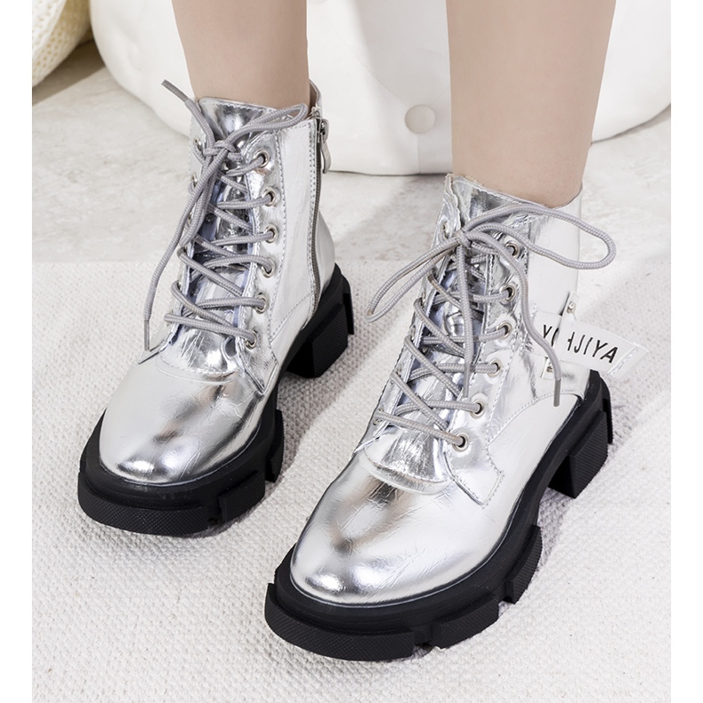 Botas Turner plateadas pulidas plata 1 Botas Turner plateadas pulidas plata 1