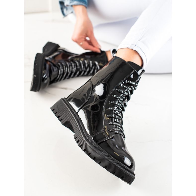 TRENDI Botas negras con cordones negro 1