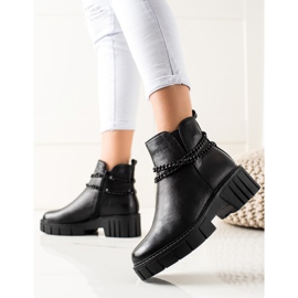 Goodin Botas en la plataforma con una cadena negro 2