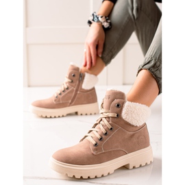 Tramperos con estilo hechos de cuero ecológico beige 3