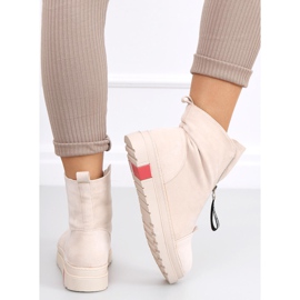 Botas pitt beige de ante planas 2
