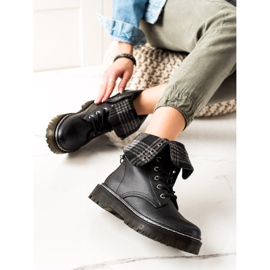 TRENDI Botas con caña vuelta negro 2