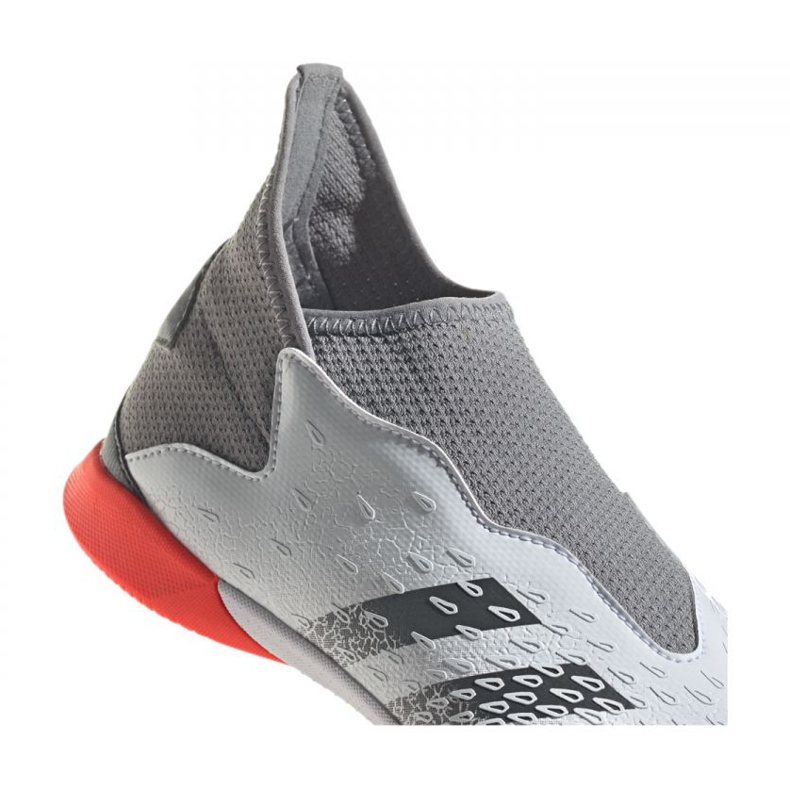 Botas de fútbol adidas Predator Freak.3 Ll In Jr FY7867 gris blanco blanco 2 Botas de fútbol adidas Predator Freak.3 Ll In Jr FY7867 gris blanco blanco 2