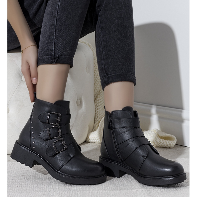 Botas negras con tachuelas aislantes de Adams negro 1