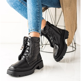 Small Swan Botas de nieve negras en la plataforma negro 2