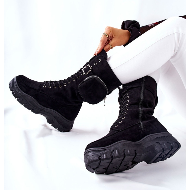 Botas de ante en la plataforma con riñonera Issanti negra negro 1