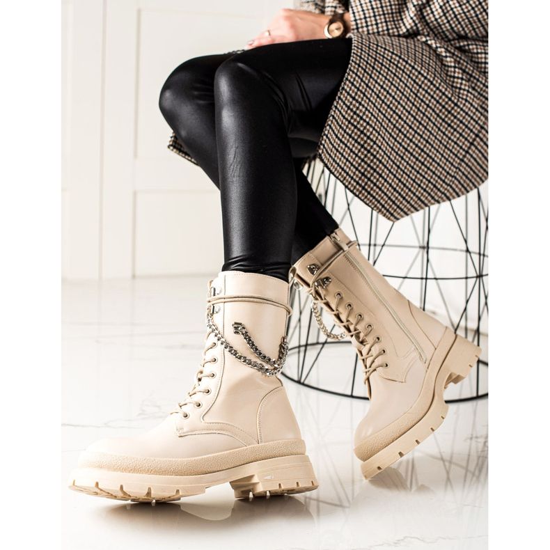 Bona Trabajadores cálidos con una cadena beige 1