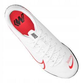 Zapatos de fútbol Nike Vapor 13 Academy Tf Jr AT8145-160 blanco 3