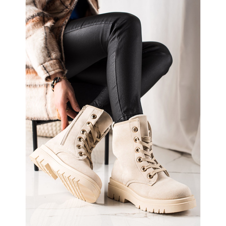 TRENDI Trappers de ante beige 1