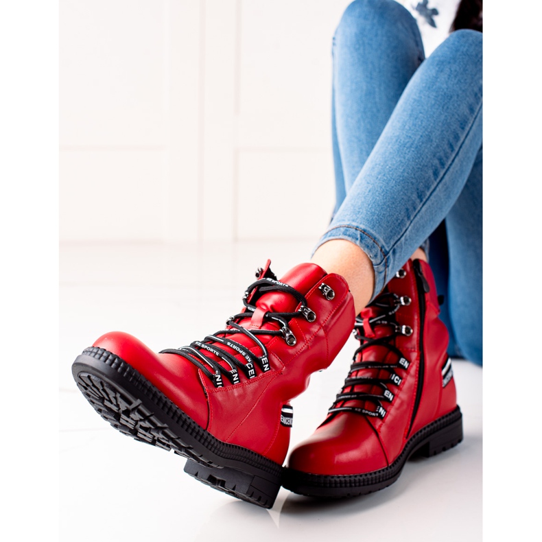 Groto Gogo Trabajadores rojos 1