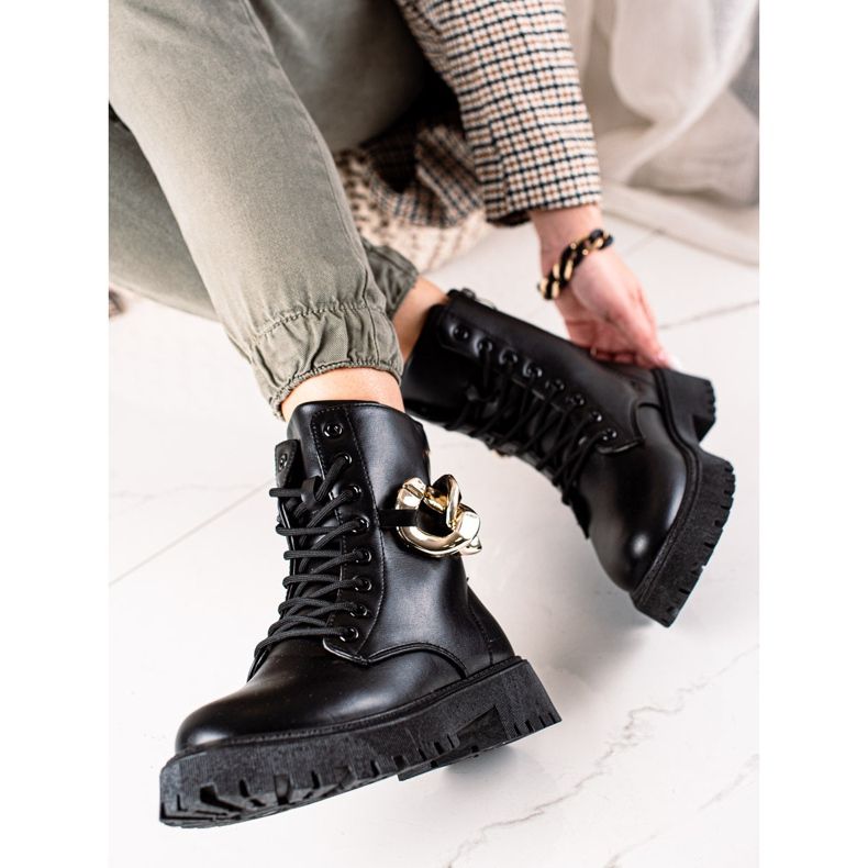 Groto Gogo Tramperos negros con adorno 1