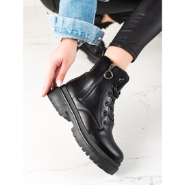 TRENDI Tramperos negros con cremallera 1 TRENDI Tramperos negros con cremallera 1