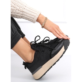 Calzado deportivo Homii Black con aislamiento negro 2 Calzado deportivo Homii Black con aislamiento negro 2