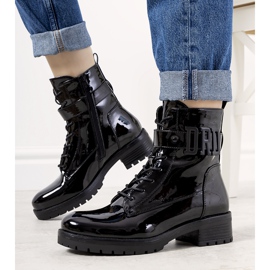 Botas negras de charol Puga con aislamiento negro 2