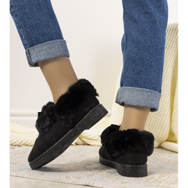 Pantuflas negras con aislamiento de piel Valle negro 1