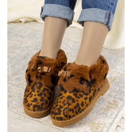 Zapatillas marrones con aislamiento de piel Valle marrón amarillo 3