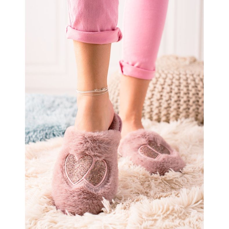 Evento Zapatillas con un corazón rosa dorado 1