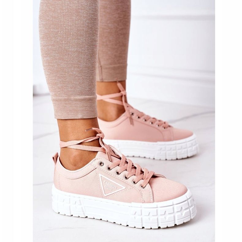 Zapatillas de zapatillas rosas para mujeres en la plataforma 6