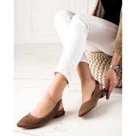 M.Daszyński Zapatos calados con tacón expuesto marrón 2