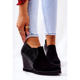 Botas Con Cuña Patrón Animal Monnari 0990-020 Negro 4