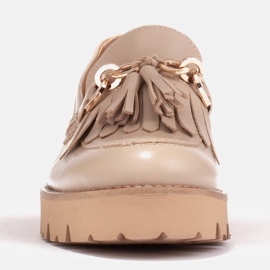 Marco Shoes Mocasines con cadena de oro sobre suela ligera beige 2