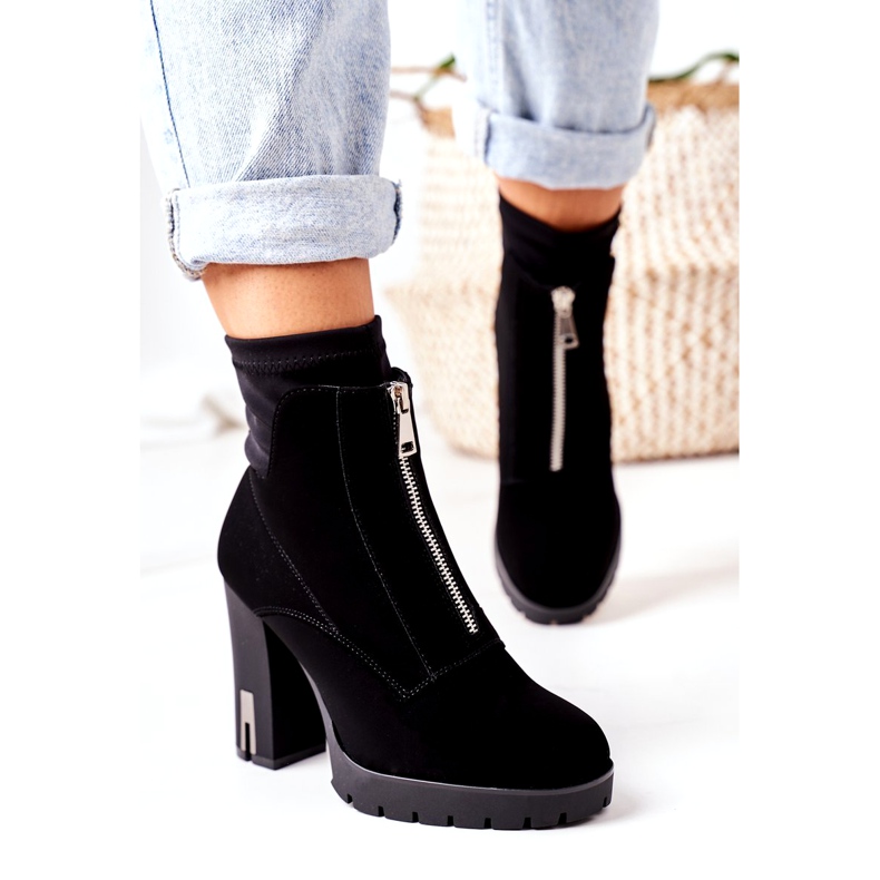 PS1 Botas negras cálidas en un talón Wonder Woman negro 2