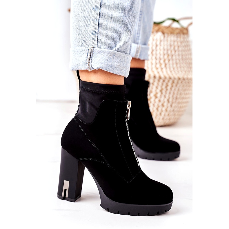 PS1 Botas negras cálidas en un talón Wonder Woman negro 4