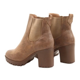 Botas beige en el poste Auger marrón 3